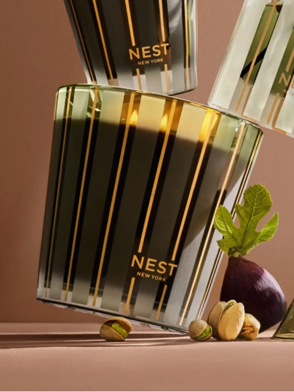 NEST Pistachio & Wild Fig Scented Candle - Green - Picture 5 of 5